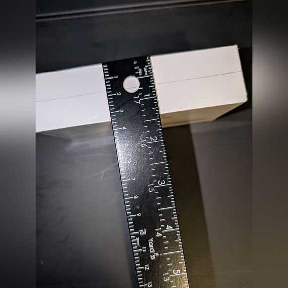 NWOT Apple Magic Mouse 2 Model #A1657 - Picture 5 of 7